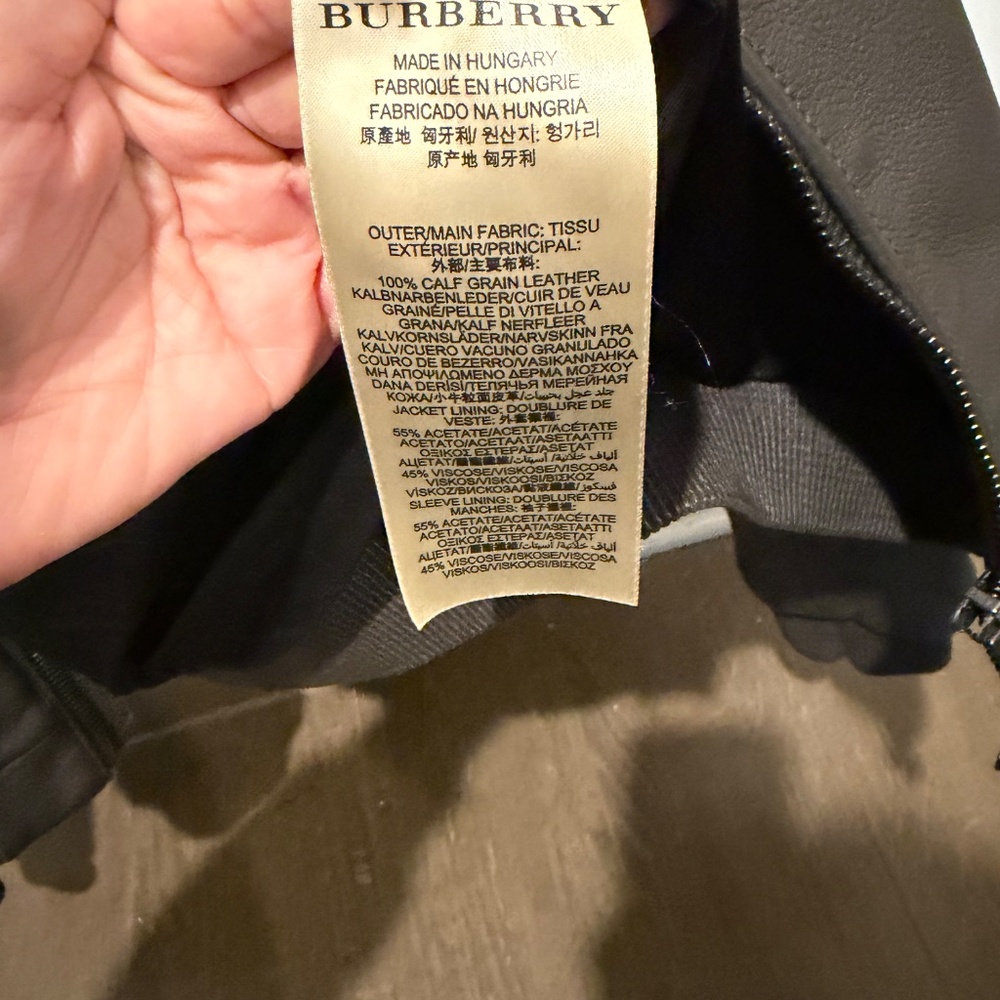 Burberry Jacket - Picture 6 of 6